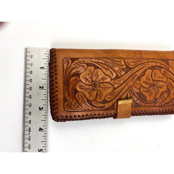 Vtg Hand Tooled Leather Roper Wallet Clutch Checkbook Floral Carved Western Boho - Picture 5 of 13